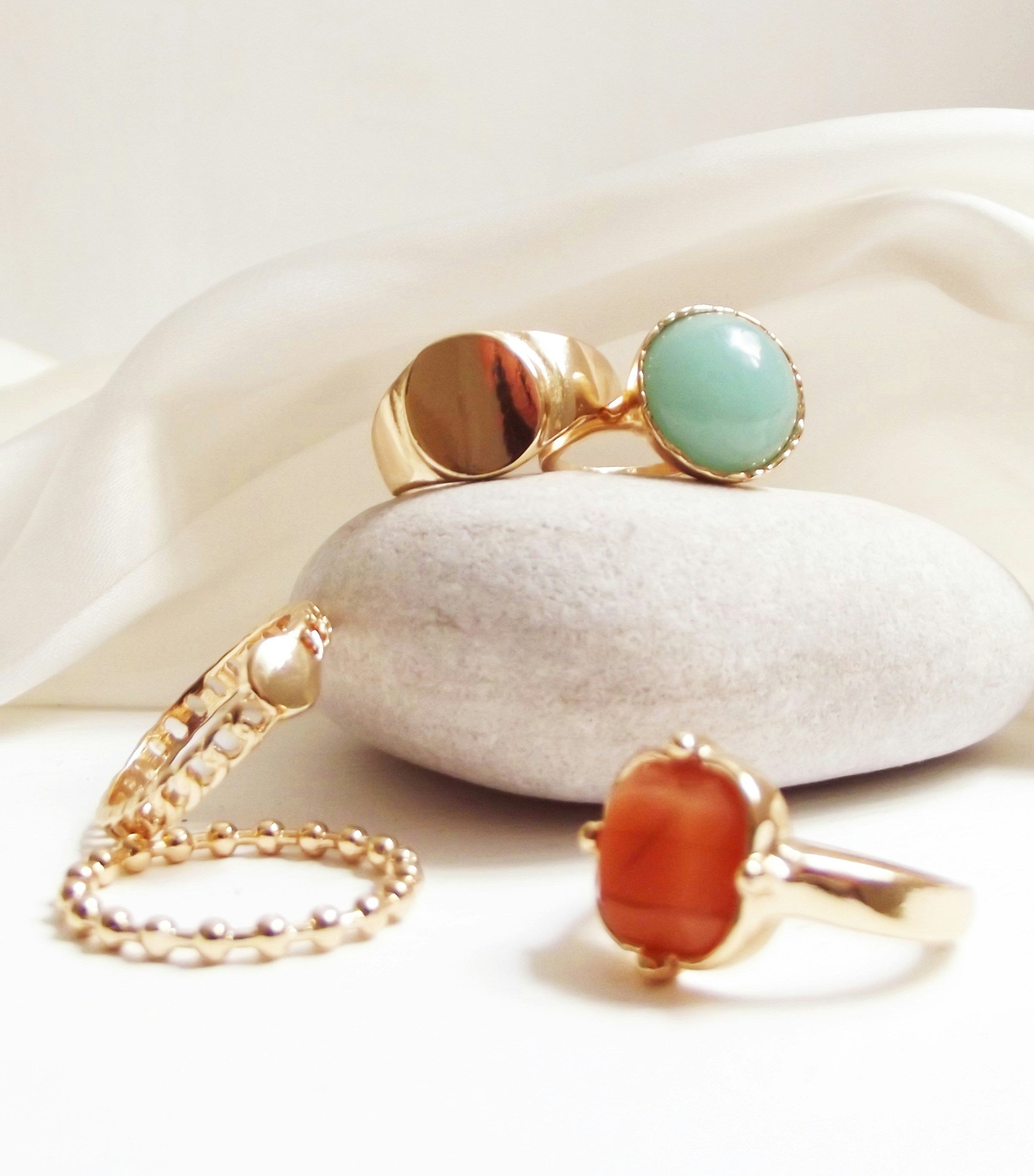 Collection Bijoux en pierres naturelles - L’Énergie Authentique de la Terre - Priscille & Aquila