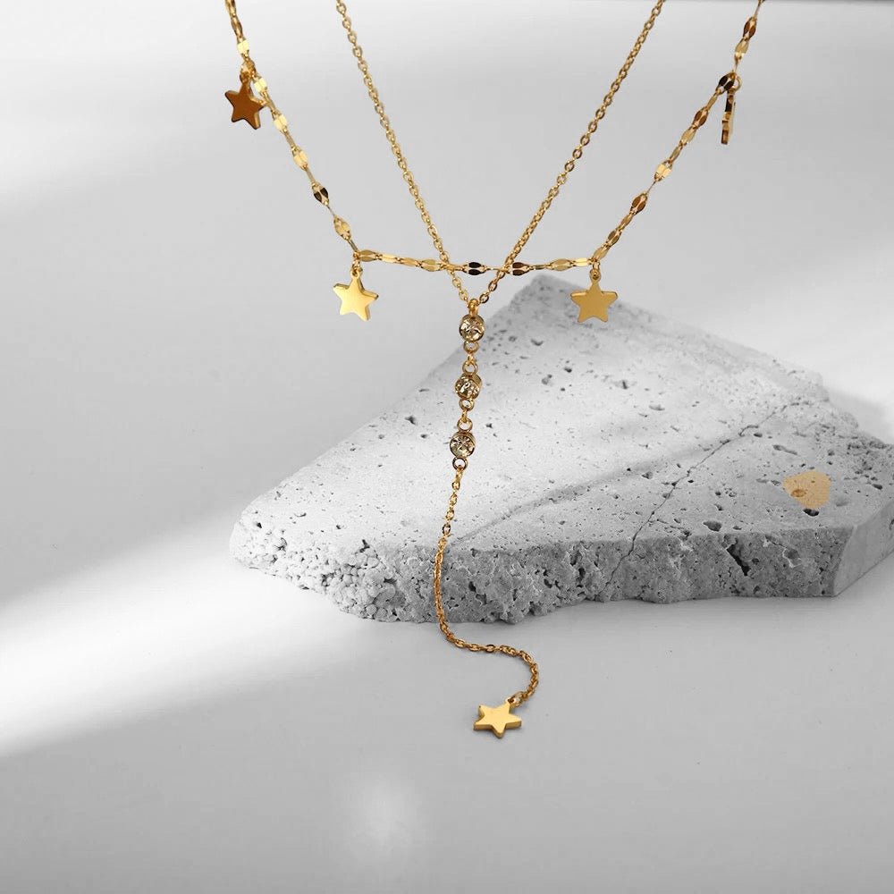 Collier Esthel – Un Bijou Étincelant et Féminin - Priscille & Aquila