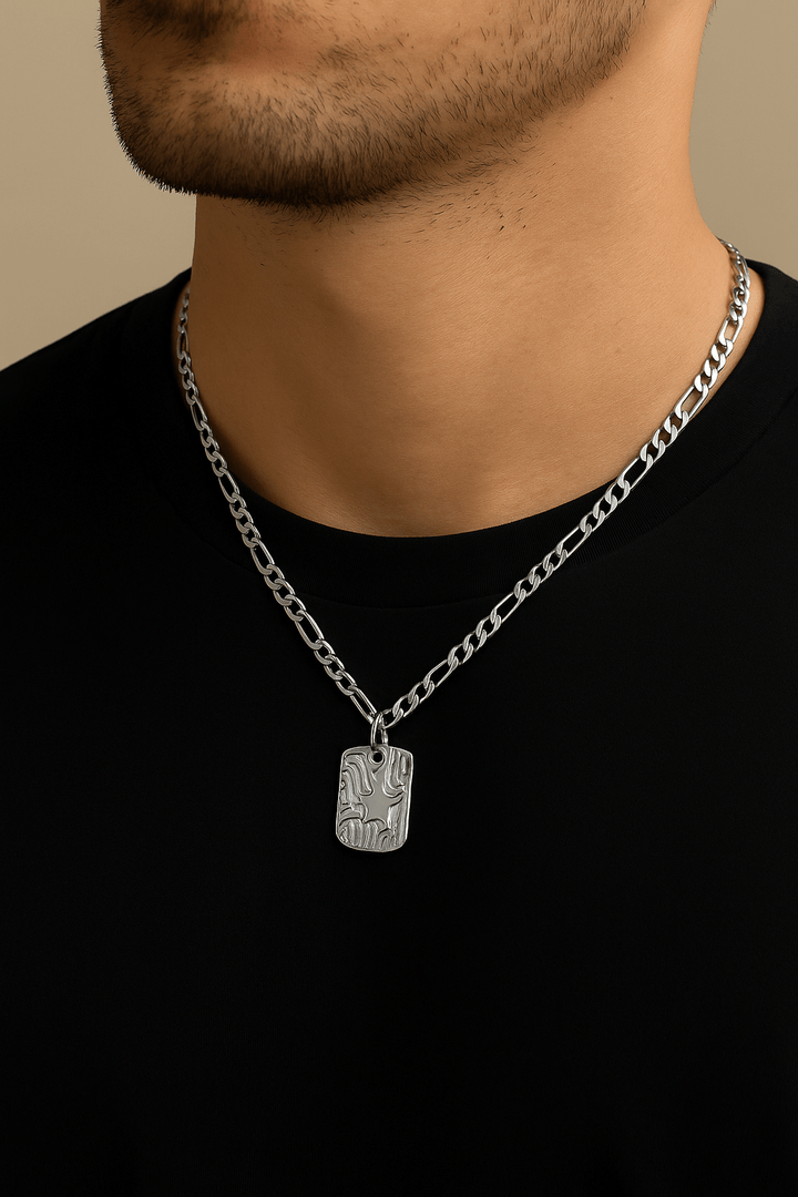 NAHUM - Collier homme médaille étoile martelée & chaîne Figaro 3 mm - Priscille & Aquila