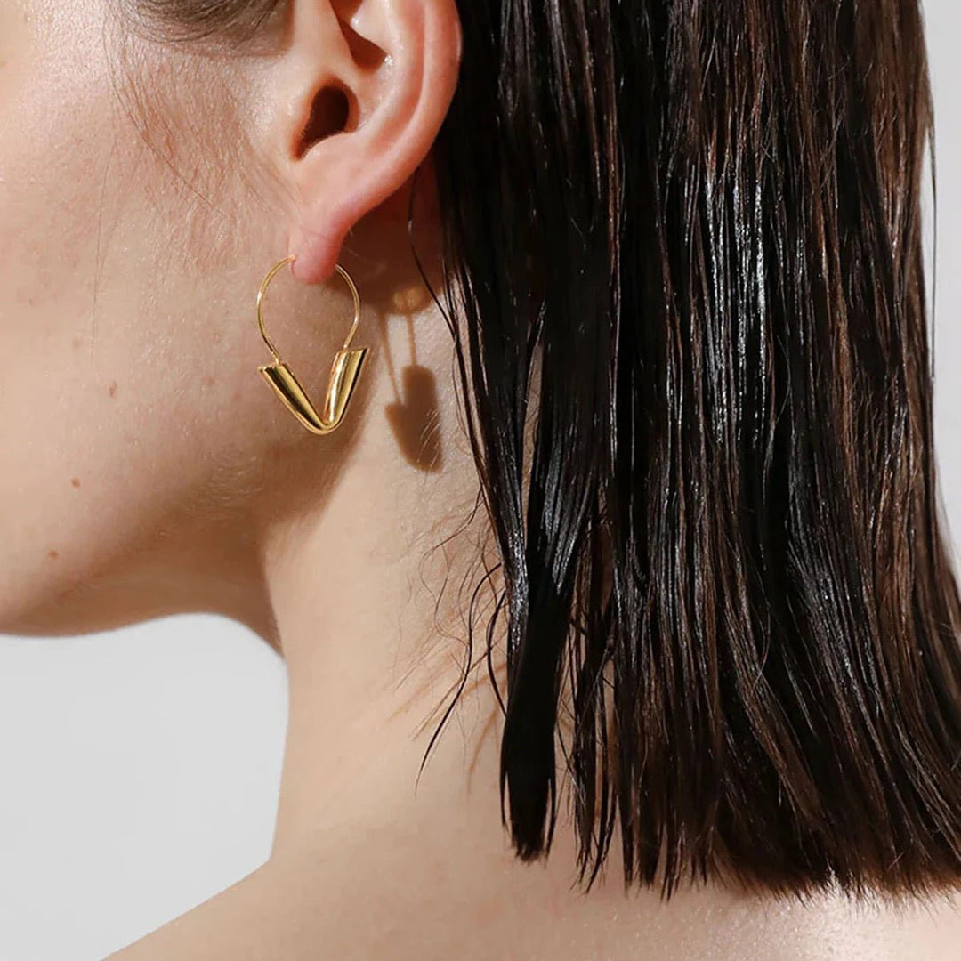 Boucles d’Oreilles Vega – Modernité et Raffinement - Priscille & Aquila