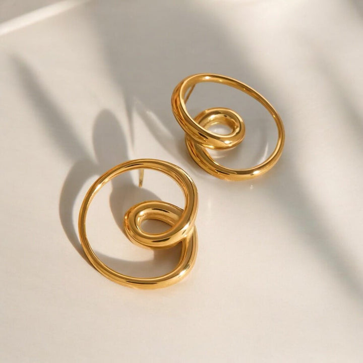 Boucles d’Oreilles Judith – Élégance Moderne et Raffinement Intemporel - Priscille & Aquila
